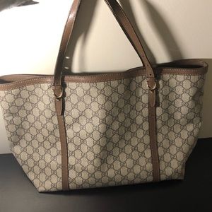 ❤️SOLD ❤️ GUCCI NICE GG SUPREME TOTE